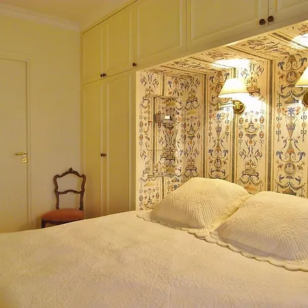 Daire Opera Charming 2 Bedrooms With Terrace